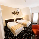 Cheap - Smart Choice - Great Value Sofia